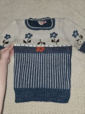 Vintage 70s Knit Sweater